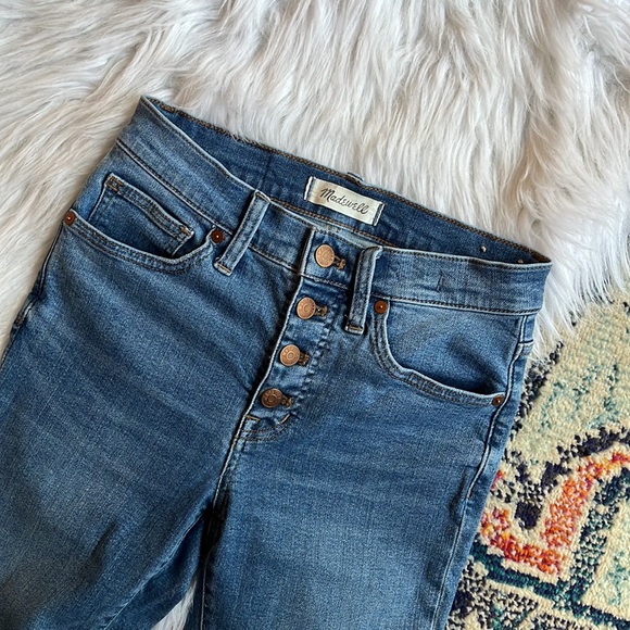 MADEWELL 9" Mid-Rise Skinny Crop Jeans: Button-Front TENCEL™ Denim Edition, 25 - Picture 9 of 10